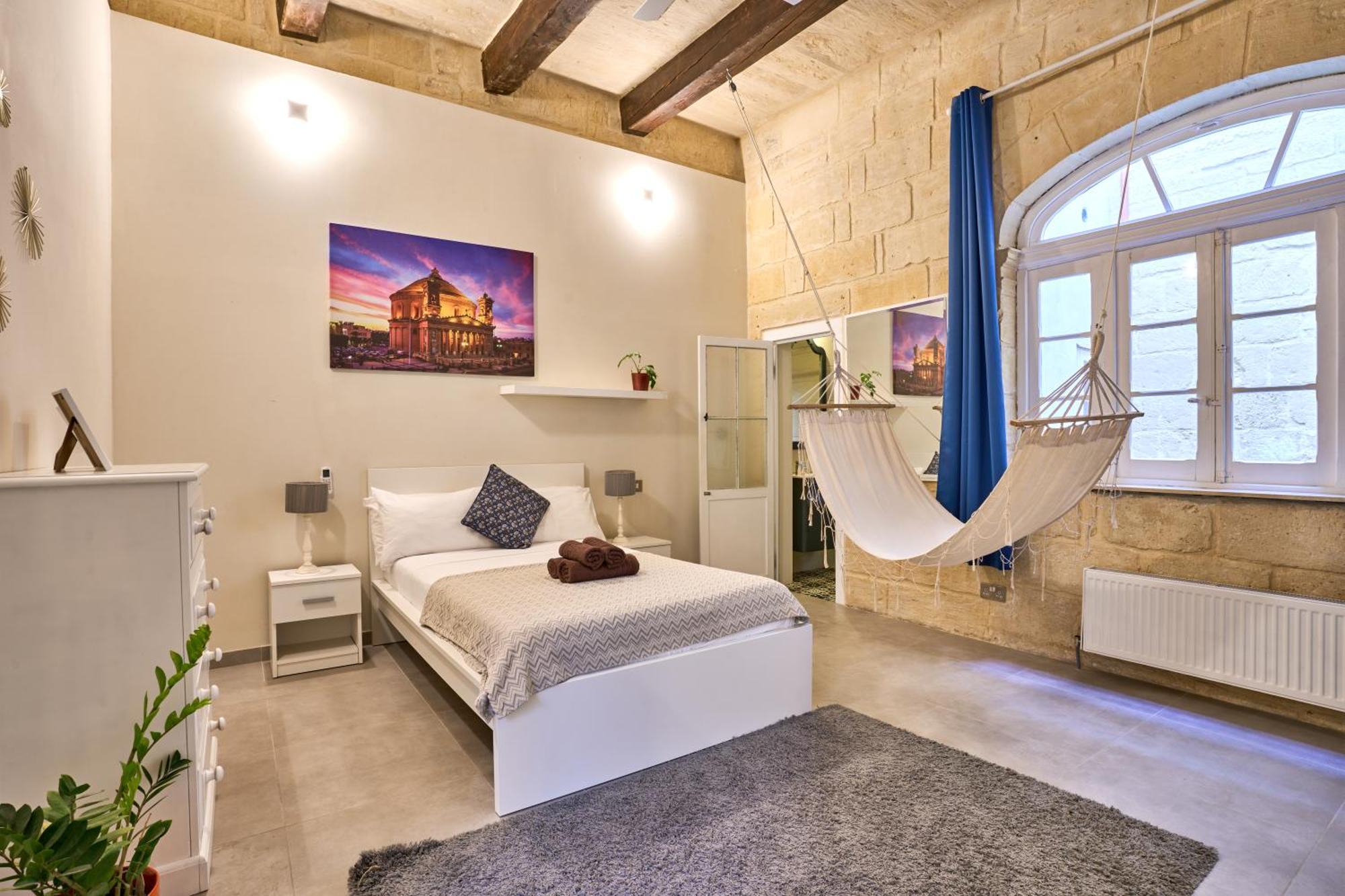 12 -16 , Pacifiku Scicluna Birgu Bagian luar foto