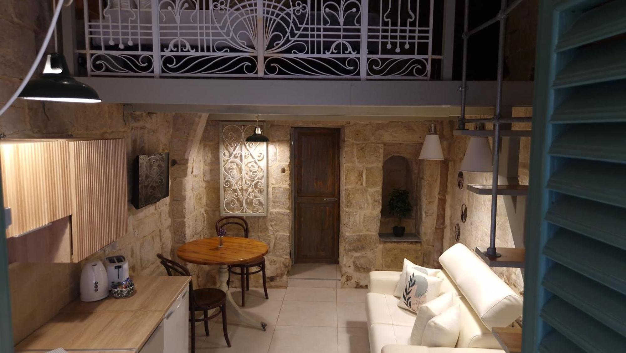 12 -16 , Pacifiku Scicluna Birgu Bagian luar foto